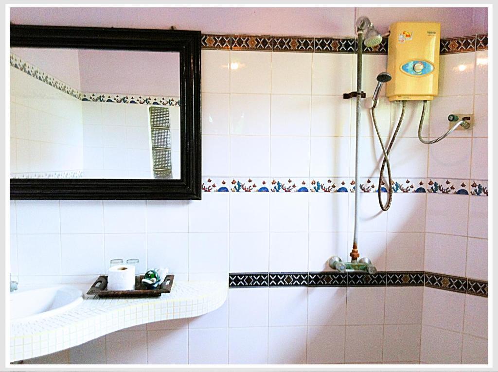 The Emerald Bungalows Resort Krabi town Стая снимка